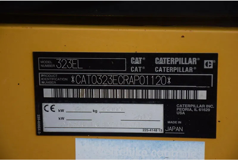 Гусеничний екскаватор Caterpillar 323E-stock id2: фото 11 Гусеничний екскаватор Caterpillar 323E-stock id2: фото 11