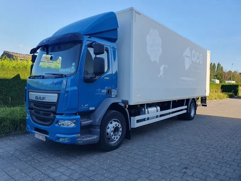 DAF LF 280 - Вантажівка з закритим кузовом: фото 2 DAF LF 280 - Вантажівка з закритим кузовом: фото 2