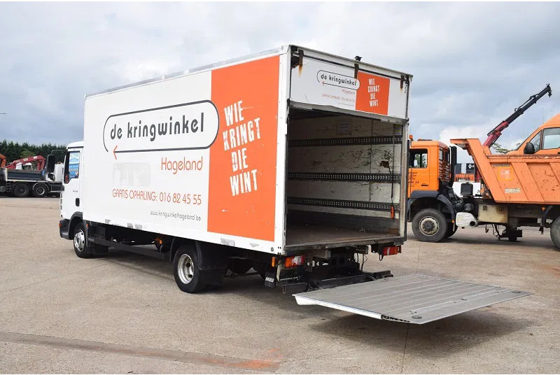 MAN TGL 7.150 - Вантажівка з закритим кузовом: фото 4 MAN TGL 7.150 - Вантажівка з закритим кузовом: фото 4