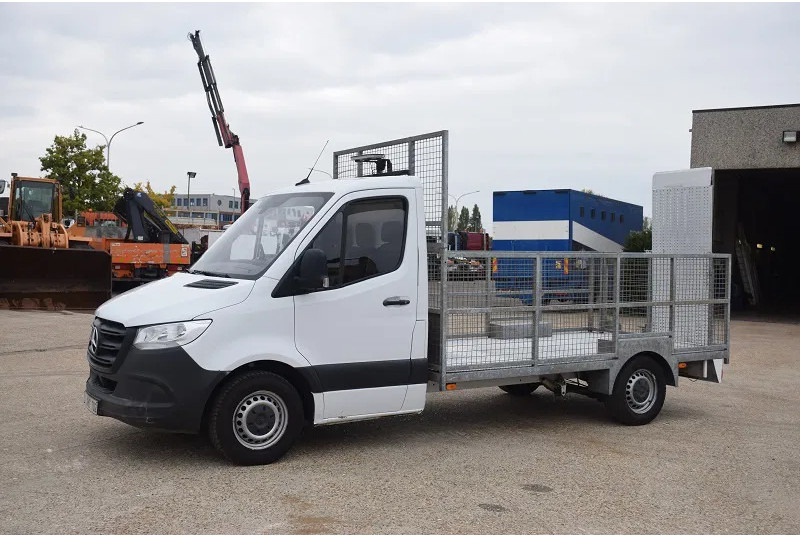 Mercedes-Benz Sprinter 316 - Легка бортова вантажівка: фото 3 Mercedes-Benz Sprinter 316 - Легка бортова вантажівка: фото 3