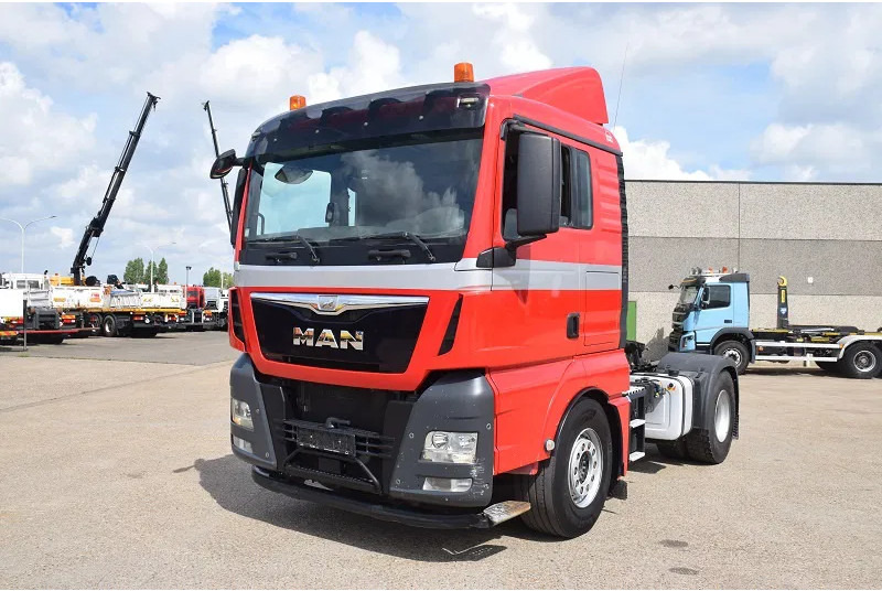 MAN TGX 18.480 - Тягач: фото 4 MAN TGX 18.480 - Тягач: фото 4