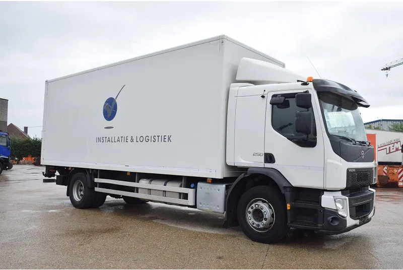 Volvo FE 250 - Вантажівка з закритим кузовом: фото 5 Volvo FE 250 - Вантажівка з закритим кузовом: фото 5