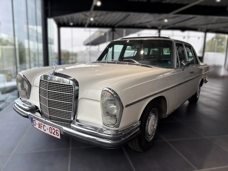 Mercedes-Benz 280SE *OldTimer*Automaat*LerenZetels*Schuifdak* - Легковий автомобіль: фото 1 Mercedes-Benz 280SE *OldTimer*Automaat*LerenZetels*Schuifdak* - Легковий автомобіль: фото 1