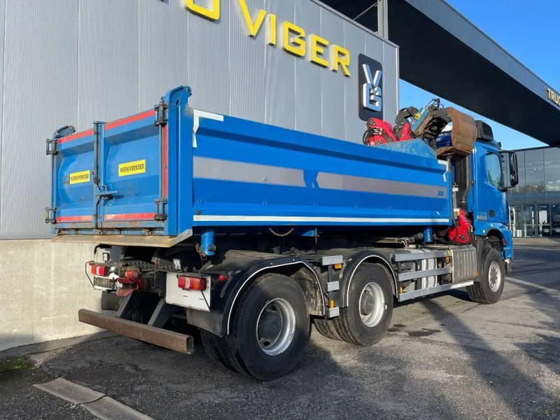 Mercedes-Benz Arocs 3342 *6x6*meegestuurd as*2zijdige kipper*Airco*Bluetooth - Самоскид вантажівка, Вантажівка з маніпулятором: фото 2 Mercedes-Benz Arocs 3342 *6x6*meegestuurd as*2zijdige kipper*Airco*Bluetooth - Самоскид вантажівка, Вантажівка з маніпулятором: фото 2