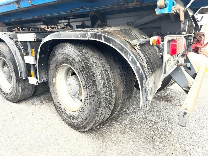 Mercedes-Benz Arocs 3342 *6x6*meegestuurd as*2zijdige kipper*Airco*Bluetooth - Самоскид вантажівка, Вантажівка з маніпулятором: фото 5 Mercedes-Benz Arocs 3342 *6x6*meegestuurd as*2zijdige kipper*Airco*Bluetooth - Самоскид вантажівка, Вантажівка з маніпулятором: фото 5
