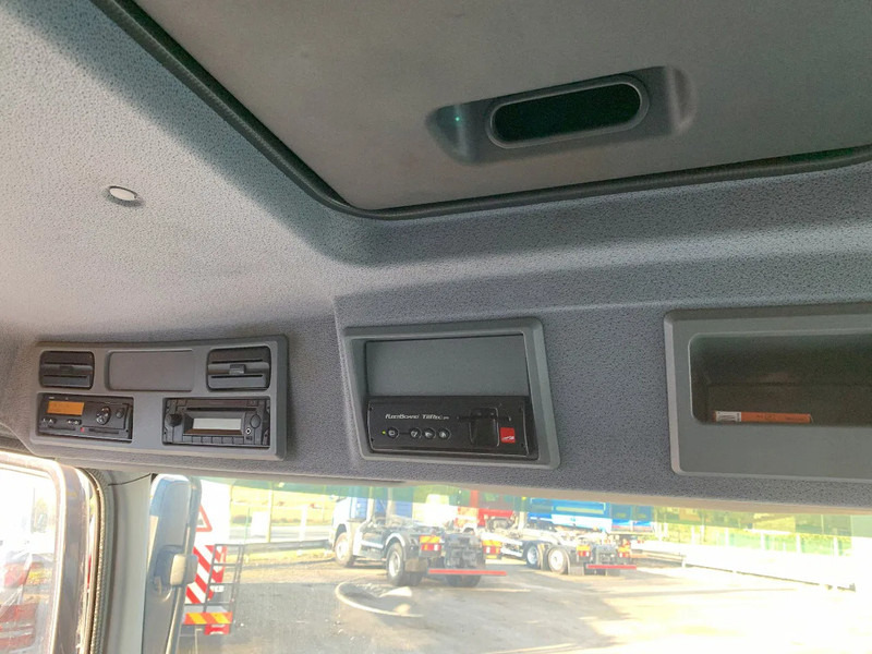 Mercedes-Benz Atego 1018 KOELING*Cruise control*Airconditioning*Geveerde bestuurdersstoel* - Вантажівка з закритим кузовом: фото 4 Mercedes-Benz Atego 1018 KOELING*Cruise control*Airconditioning*Geveerde bestuurdersstoel* - Вантажівка з закритим кузовом: фото 4