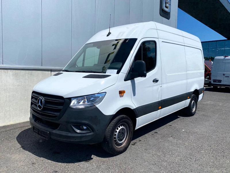 Mercedes-Benz Sprinter 317 CDI*L2H2*360°CAMERA*TEMPOMAT*NAVIGATIE*STOELVERWARMING* - Суцільнометалевий фургон: фото 1 Mercedes-Benz Sprinter 317 CDI*L2H2*360°CAMERA*TEMPOMAT*NAVIGATIE*STOELVERWARMING* - Суцільнометалевий фургон: фото 1