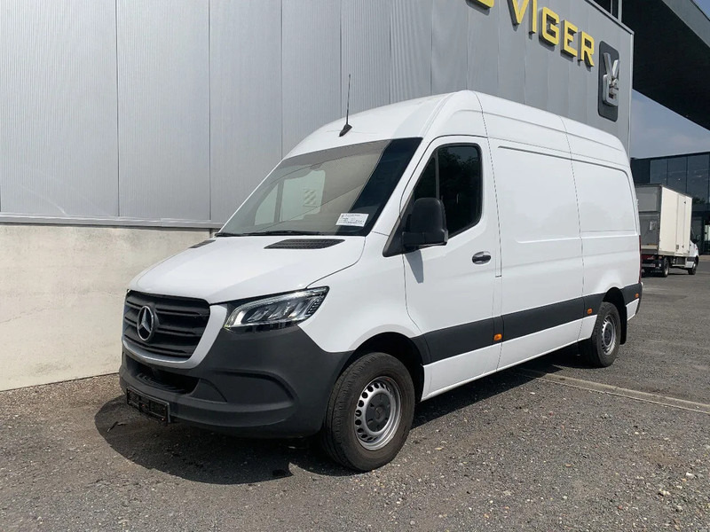 Mercedes-Benz Sprinter 317 CDI*L2H2*TREKHAAK*ACHTERUITRIJCAMERA*NAVI* - Суцільнометалевий фургон: фото 1 Mercedes-Benz Sprinter 317 CDI*L2H2*TREKHAAK*ACHTERUITRIJCAMERA*NAVI* - Суцільнометалевий фургон: фото 1