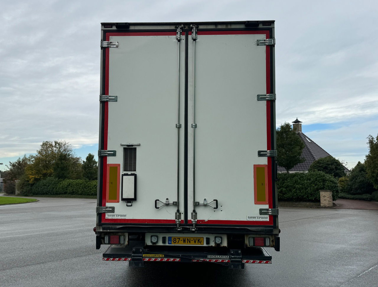 DRACO MZS 218 Wipkar 750 x 250 x 290 CM Inside Tail Lift 2021 TRS Iceland TOP Condition NL Trailertrailer - Закритий кузов причіп: фото 4 DRACO MZS 218 Wipkar 750 x 250 x 290 CM Inside Tail Lift 2021 TRS Iceland TOP Condition NL Trailertrailer - Закритий кузов причіп: фото 4