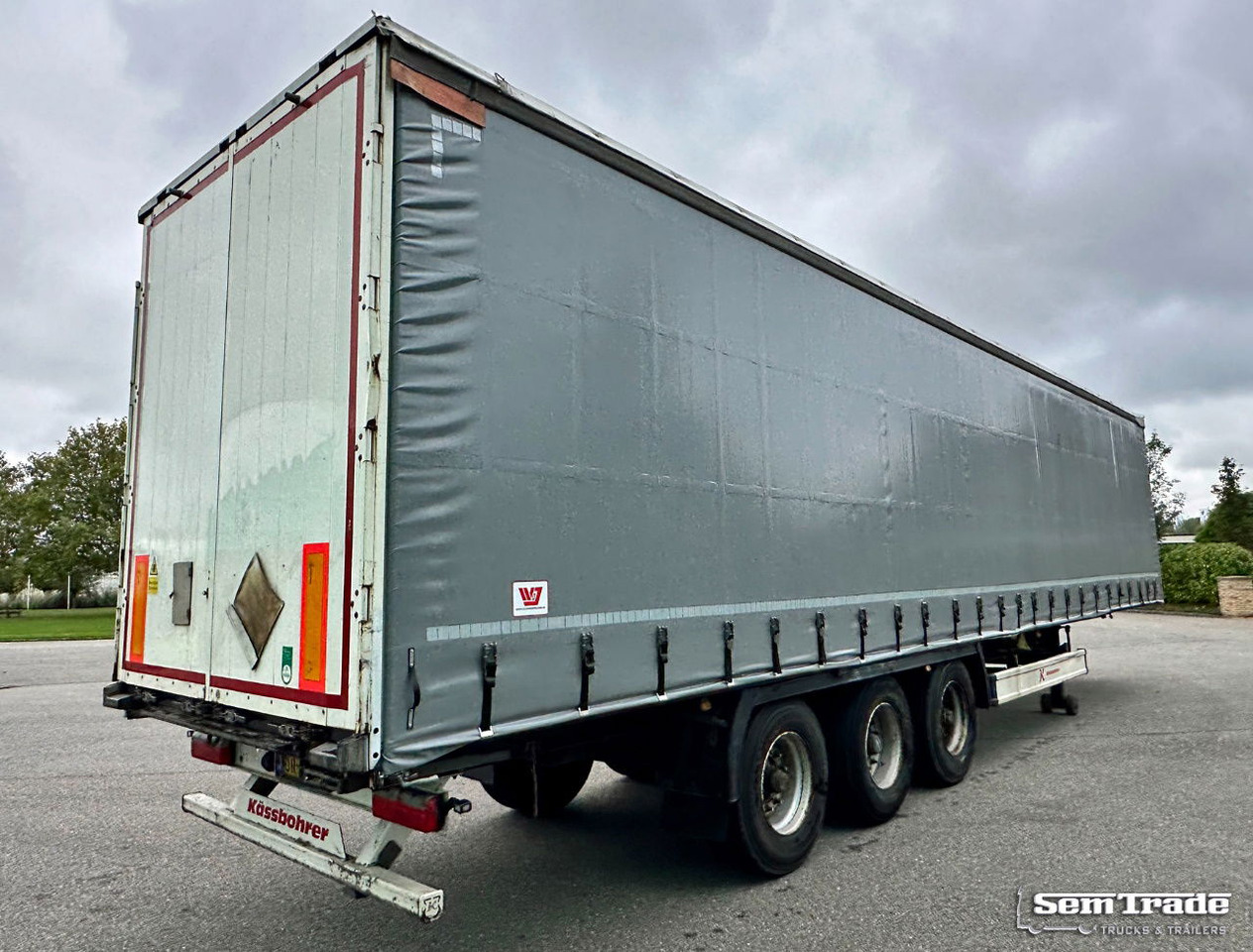 Kässbohrer XS Valx Axles Drum Brakes NEW Curtains NL-Trailer - Тентований напівпричіп: фото 4 Kässbohrer XS Valx Axles Drum Brakes NEW Curtains NL-Trailer - Тентований напівпричіп: фото 4
