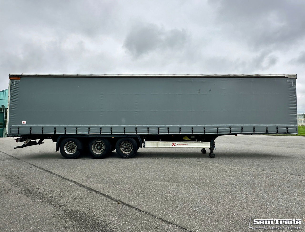 Kässbohrer XS Valx Axles Drum Brakes NEW Curtains NL-Trailer - Тентований напівпричіп: фото 5 Kässbohrer XS Valx Axles Drum Brakes NEW Curtains NL-Trailer - Тентований напівпричіп: фото 5