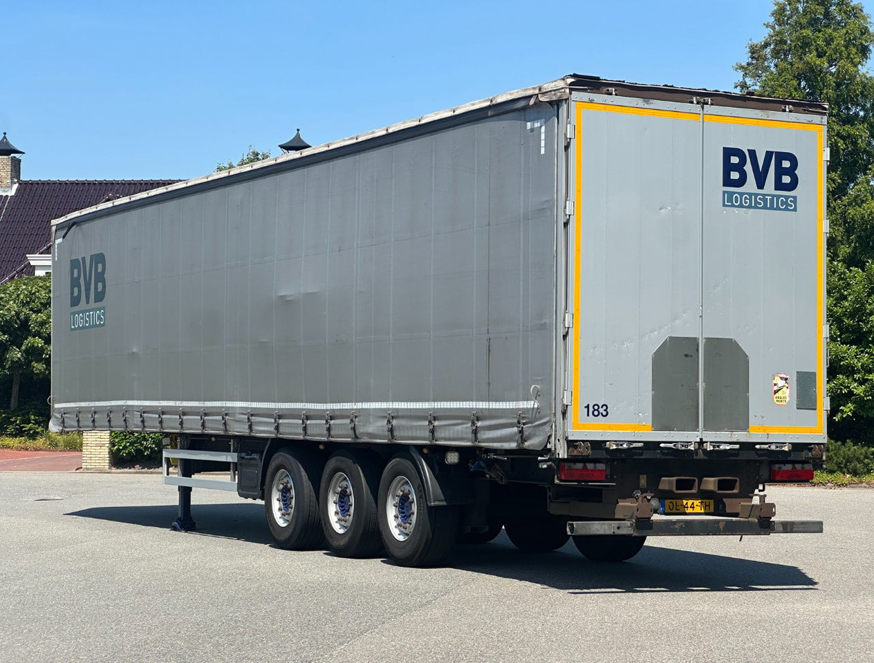 Kögel SN24 Edscha SAF Axles Disc Brakes Lift Axle TOP Condition NL Trailer - Тентований напівпричіп: фото 3 Kögel SN24 Edscha SAF Axles Disc Brakes Lift Axle TOP Condition NL Trailer - Тентований напівпричіп: фото 3