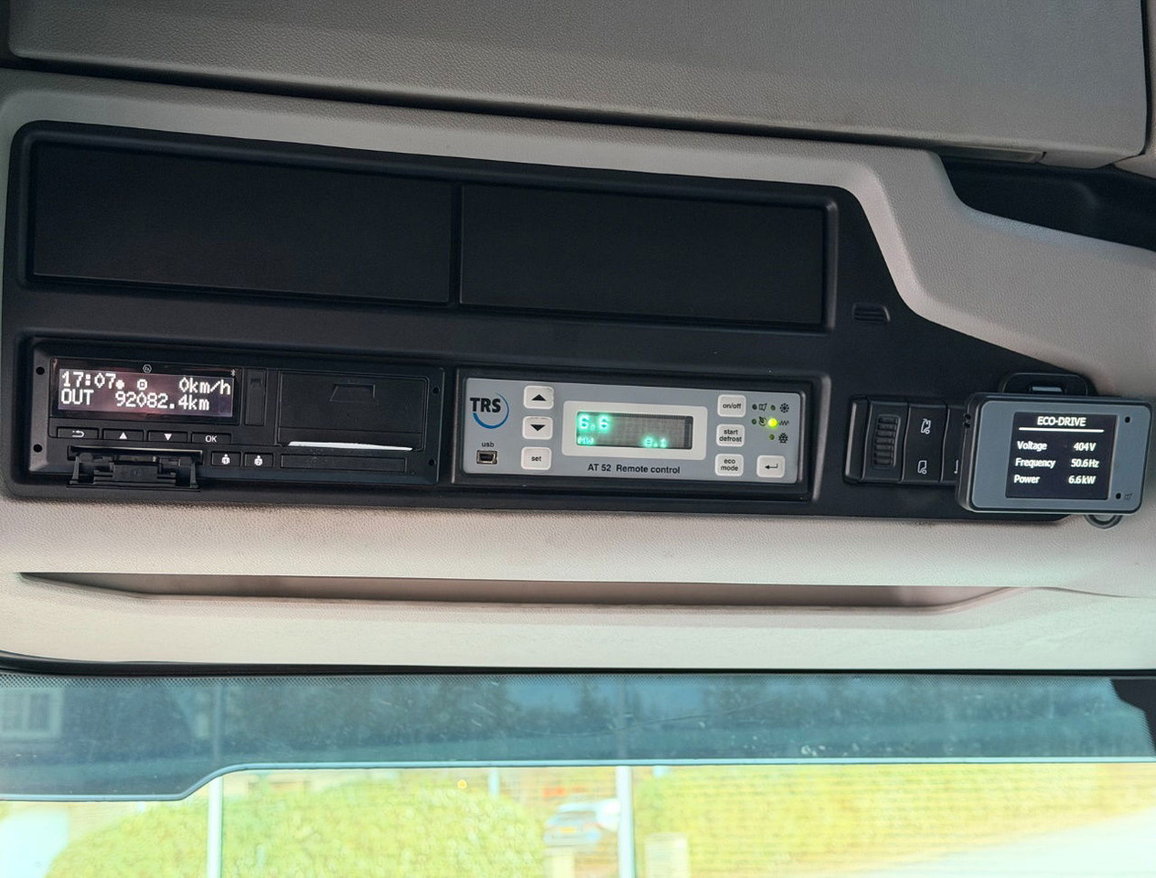 Рефрижератор вантажівка Scania S450 Full AIR Retarder VAN Beurden Isolated BOX Hydrarolls TRS Cooling NL-Truck: фото 11 Рефрижератор вантажівка Scania S450 Full AIR Retarder VAN Beurden Isolated BOX Hydrarolls TRS Cooling NL-Truck: фото 11