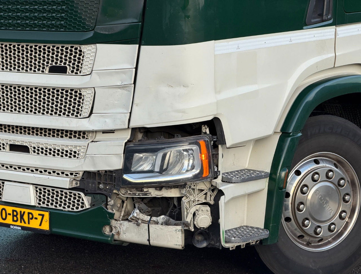 Рефрижератор вантажівка Scania S450 Full AIR Retarder VAN Beurden Isolated BOX Hydrarolls TRS Cooling NL-Truck: фото 22 Рефрижератор вантажівка Scania S450 Full AIR Retarder VAN Beurden Isolated BOX Hydrarolls TRS Cooling NL-Truck: фото 22