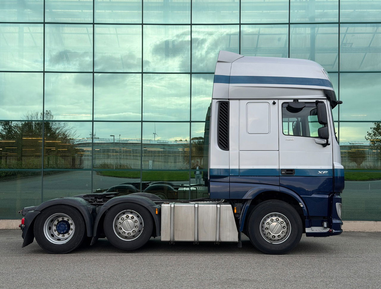 DAF XF 480 FTG SSC 6X2 PTO + Hydraulics TOP Condition NL Truck - Тягач: фото 4 DAF XF 480 FTG SSC 6X2 PTO + Hydraulics TOP Condition NL Truck - Тягач: фото 4