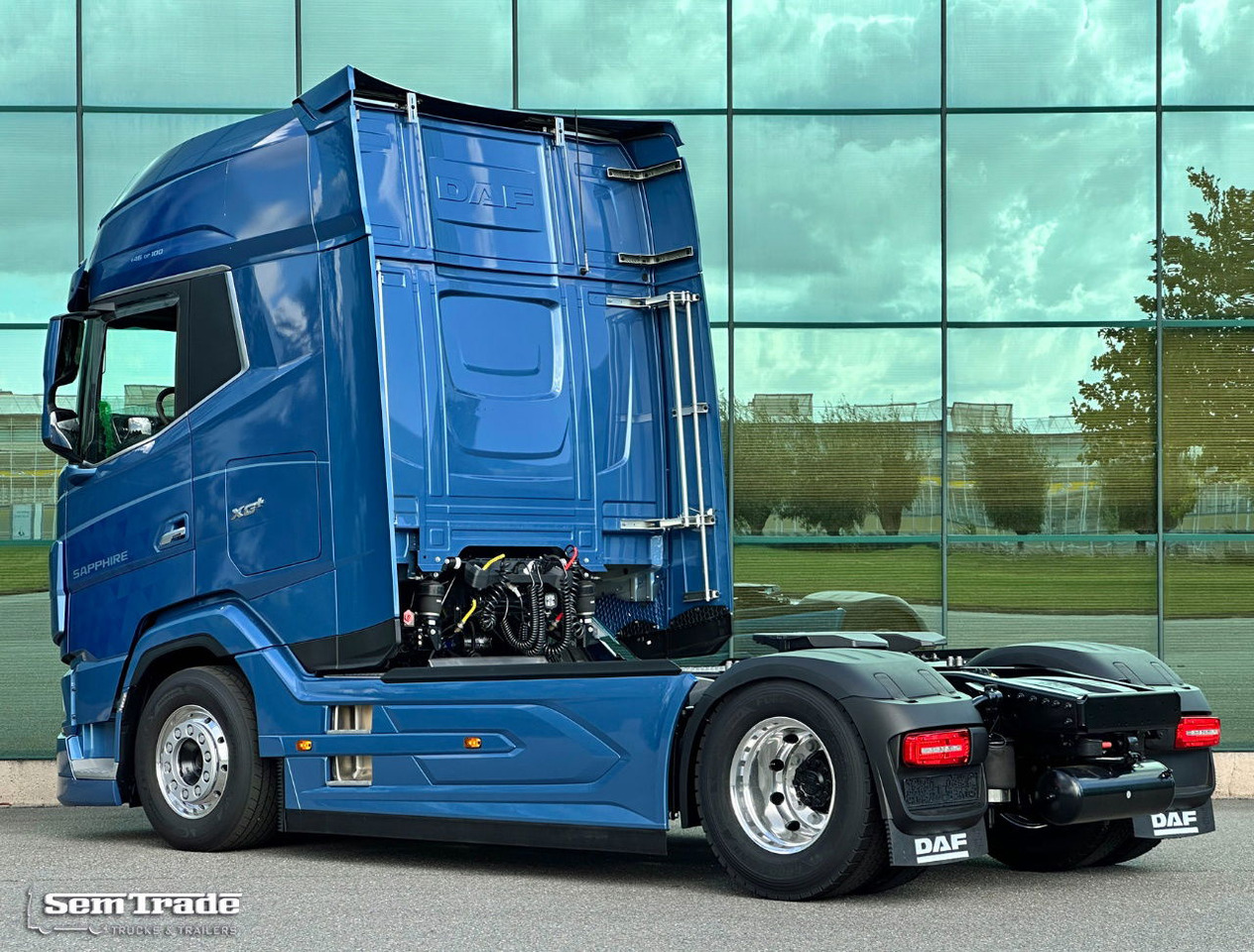 DAF XF 530 FT Saphire Edition Brand NEW Full AIR Intarder Retarder - Тягач: фото 3 DAF XF 530 FT Saphire Edition Brand NEW Full AIR Intarder Retarder - Тягач: фото 3