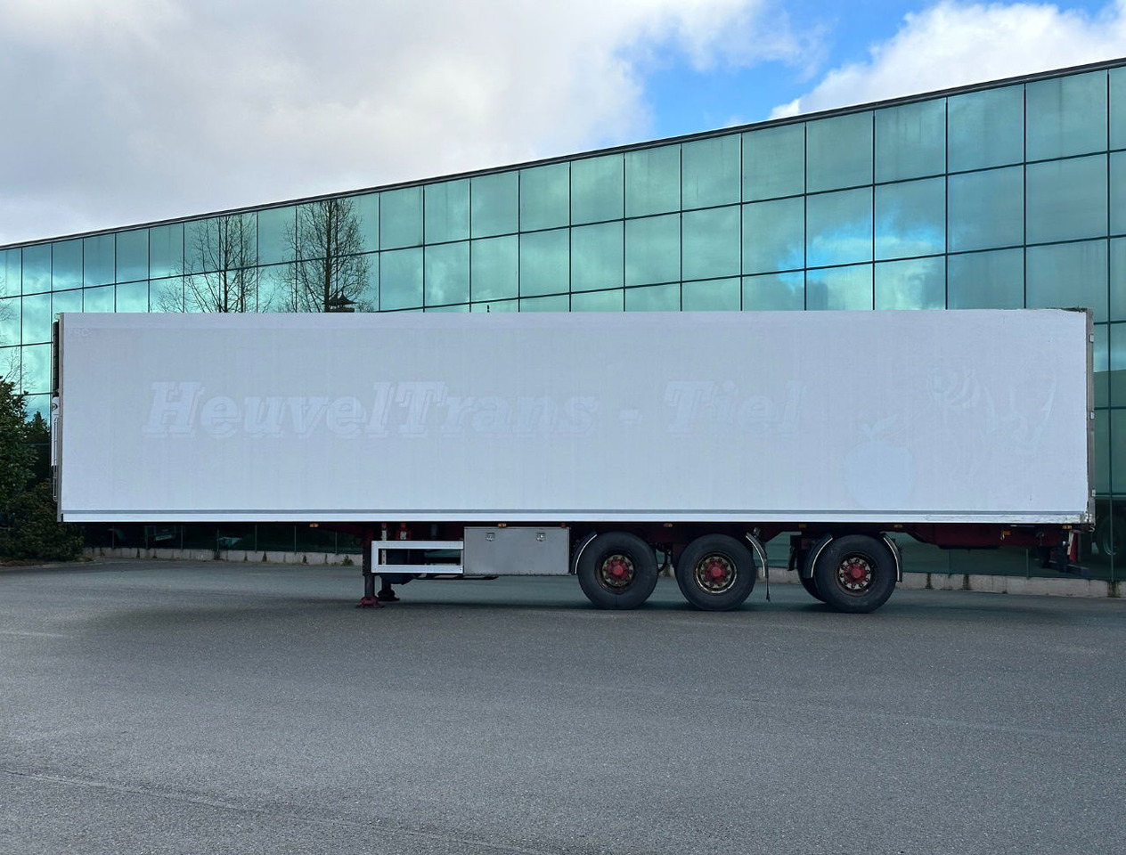Van Eck 3 AS Koel Vries Carrier Vector 1800 Zeer Mooi Chassis Stuuras Tridec - Рефрижератор напівпричіп: фото 2 Van Eck 3 AS Koel Vries Carrier Vector 1800 Zeer Mooi Chassis Stuuras Tridec - Рефрижератор напівпричіп: фото 2