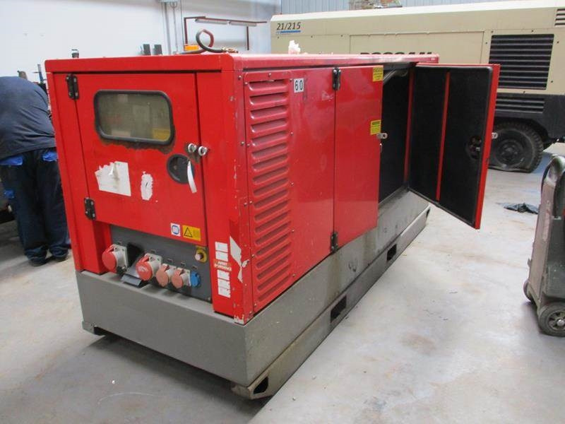Atlas-Copco QAS 60 - Електричний генератор: фото 1 Atlas-Copco QAS 60 - Електричний генератор: фото 1