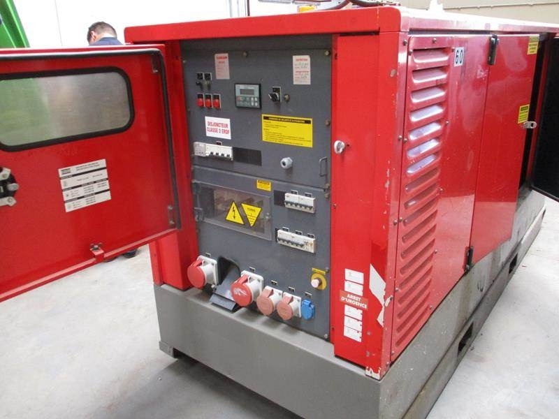 Atlas-Copco QAS 60 - Електричний генератор: фото 2 Atlas-Copco QAS 60 - Електричний генератор: фото 2