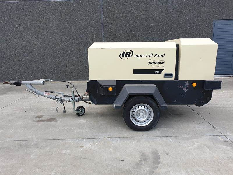 Doosan 7 / 51 - Повітряний компресор: фото 1 Doosan 7 / 51 - Повітряний компресор: фото 1