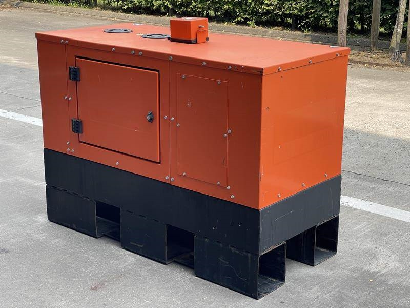 Europower EPS 113 TDE - Електричний генератор: фото 3 Europower EPS 113 TDE - Електричний генератор: фото 3