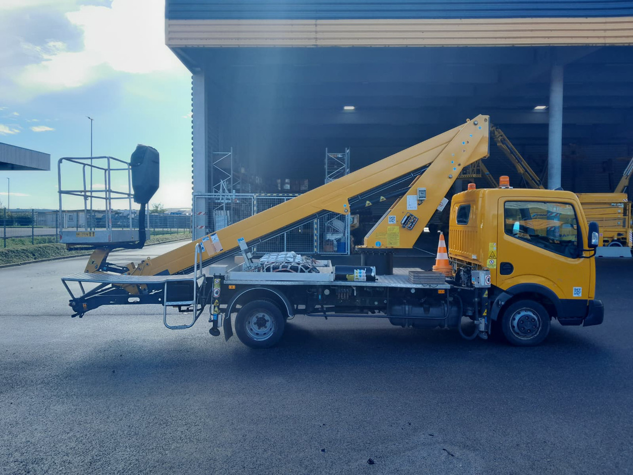 GSR E200T Comfort X - Автовишка: фото 5 GSR E200T Comfort X - Автовишка: фото 5