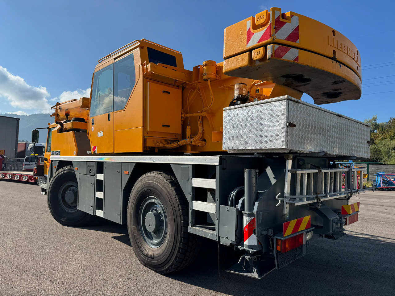 LIEBHERR LTM 1030/2 - Автокран: фото 3 LIEBHERR LTM 1030/2 - Автокран: фото 3