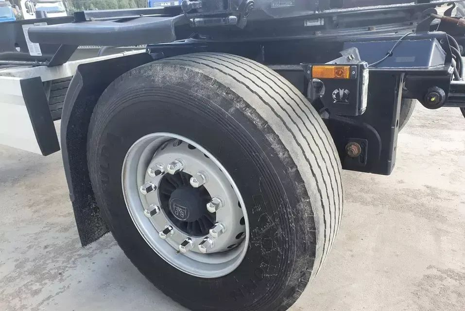 Krone PRZYCZEPA KRONE BDF - Контейнеровоз/ Змінний кузов причіп: фото 3 Krone PRZYCZEPA KRONE BDF - Контейнеровоз/ Змінний кузов причіп: фото 3