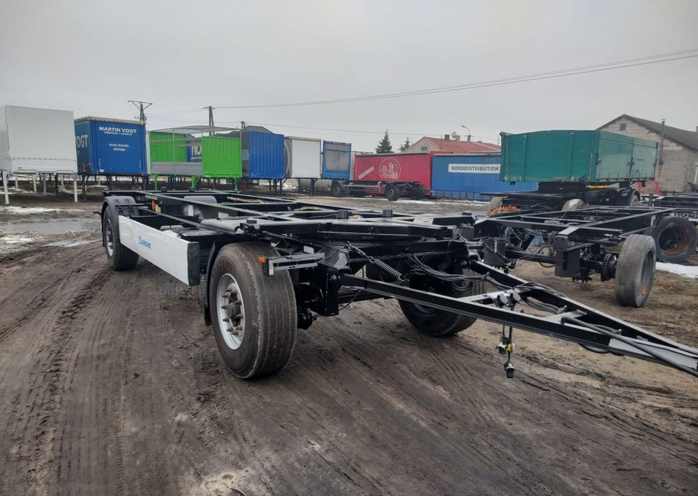 Krone Przyczepa BDF Krone - Контейнеровоз/ Змінний кузов причіп: фото 1 Krone Przyczepa BDF Krone - Контейнеровоз/ Змінний кузов причіп: фото 1