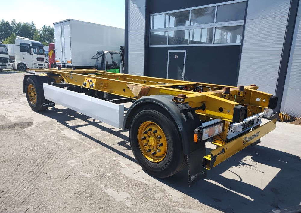 Krone Przyczepa BDF Krone - Контейнеровоз/ Змінний кузов причіп: фото 1 Krone Przyczepa BDF Krone - Контейнеровоз/ Змінний кузов причіп: фото 1