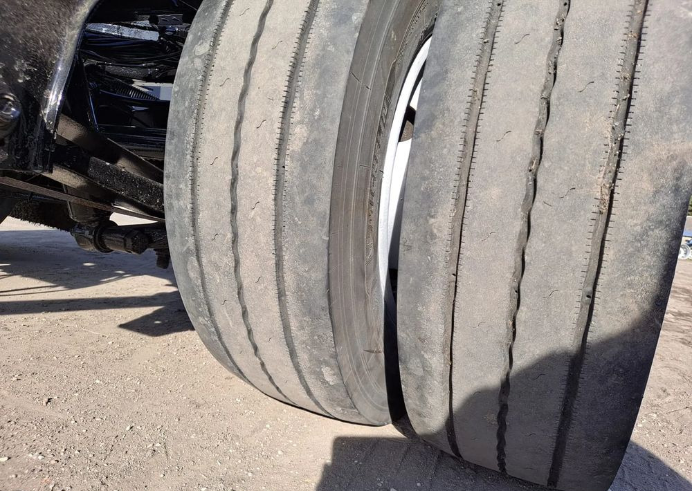 Krone Przyczepa Krone BDF 2017r - Контейнеровоз/ Змінний кузов причіп: фото 5 Krone Przyczepa Krone BDF 2017r - Контейнеровоз/ Змінний кузов причіп: фото 5