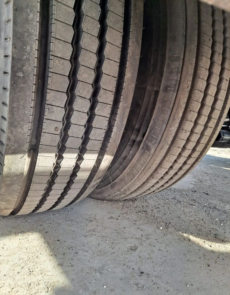 Krone Przyczepa Krone BDF 2017r - Контейнеровоз/ Змінний кузов причіп: фото 3 Krone Przyczepa Krone BDF 2017r - Контейнеровоз/ Змінний кузов причіп: фото 3