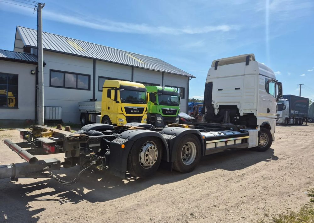 MAN MAN TGX BDF 26-510 oś skrętna - Вантажівка шасі: фото 4 MAN MAN TGX BDF 26-510 oś skrętna - Вантажівка шасі: фото 4