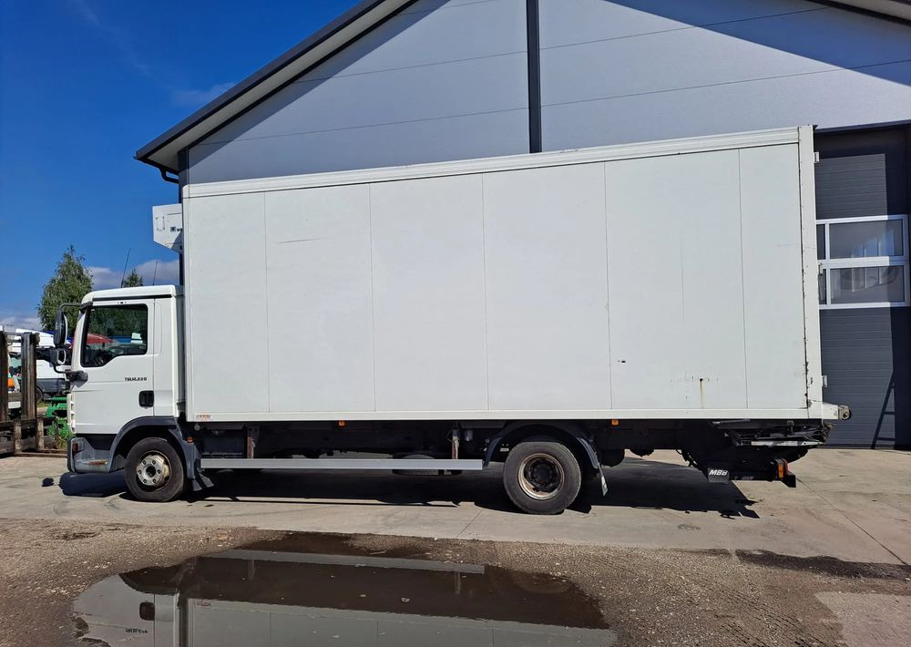 MAN TGL 12.220 Chłodnia agregat WKD-II SR - Рефрижератор вантажівка: фото 1 MAN TGL 12.220 Chłodnia agregat WKD-II SR - Рефрижератор вантажівка: фото 1