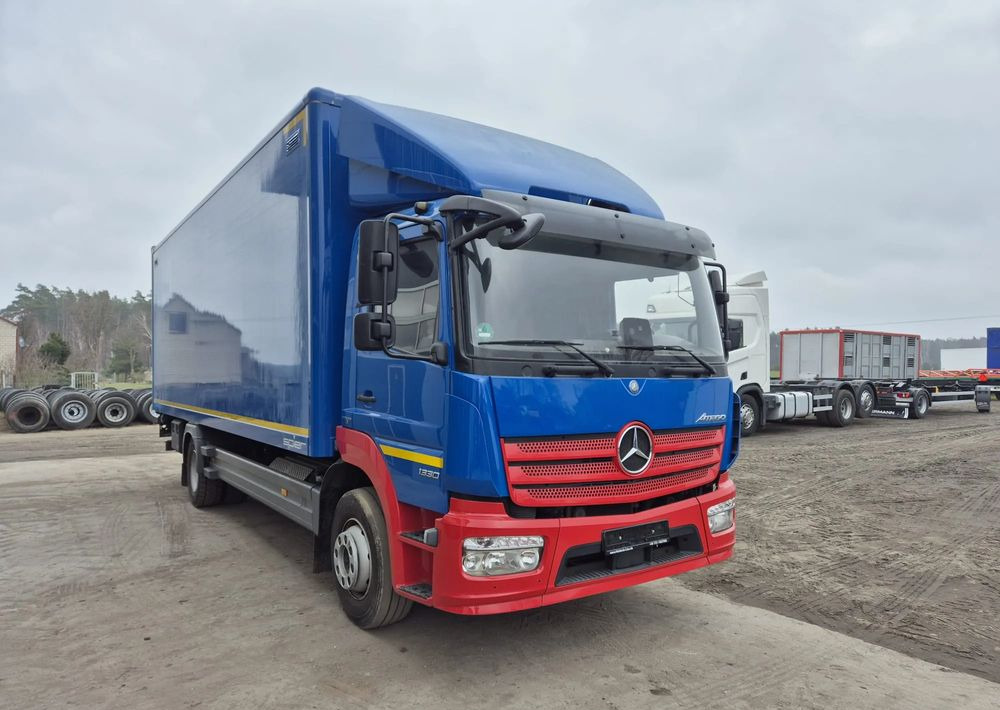 Mercedes-Benz Atego 1330 Euro 6 - Вантажівка з закритим кузовом: фото 2 Mercedes-Benz Atego 1330 Euro 6 - Вантажівка з закритим кузовом: фото 2