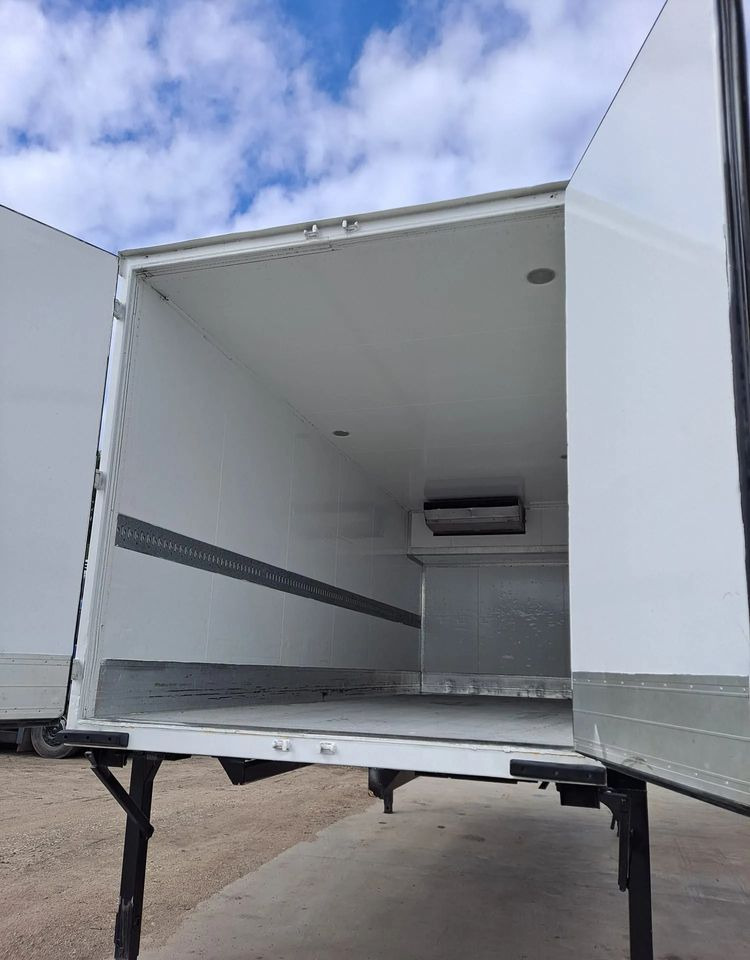 Schmitz Cargobull Kontener chłodnia BDF Thermo King MD300 - Рефрижератор причіп: фото 5 Schmitz Cargobull Kontener chłodnia BDF Thermo King MD300 - Рефрижератор причіп: фото 5