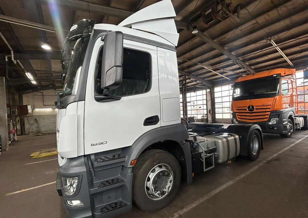 Mercedes-Benz Actros 1830 nadaje się do nauki jazdy Euro 6 - Тягач: фото 3 Mercedes-Benz Actros 1830 nadaje się do nauki jazdy Euro 6 - Тягач: фото 3
