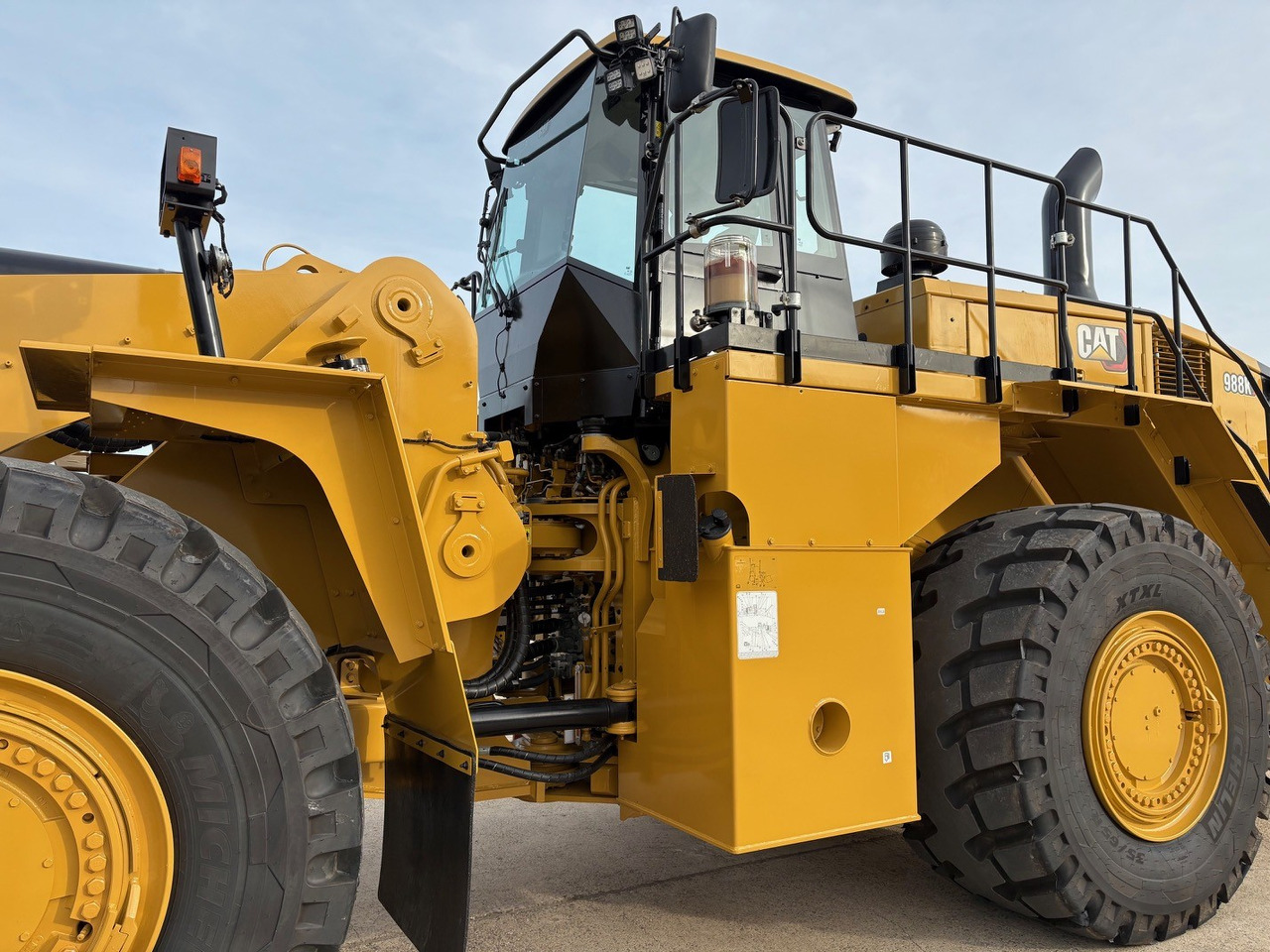 CATERPILLAR 988K - Колісний навантажувач: фото 2 CATERPILLAR 988K - Колісний навантажувач: фото 2