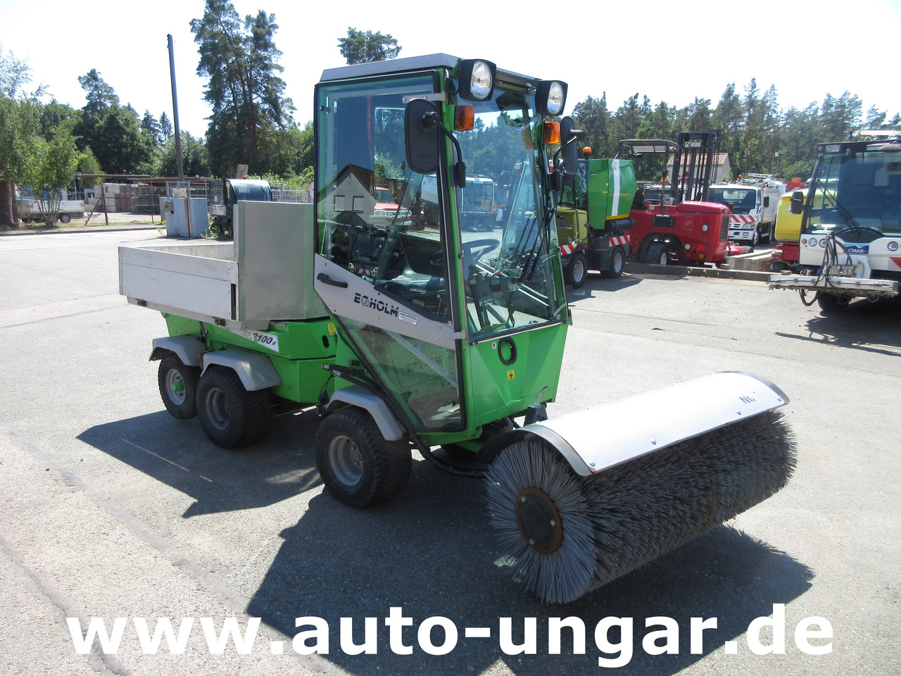 Egholm Nilfisk 2100 Powerflex 4x4 Kipper AHK Hydraulik Bürste Winterdienst - Комунальний трактор: фото 1 Egholm Nilfisk 2100 Powerflex 4x4 Kipper AHK Hydraulik Bürste Winterdienst - Комунальний трактор: фото 1