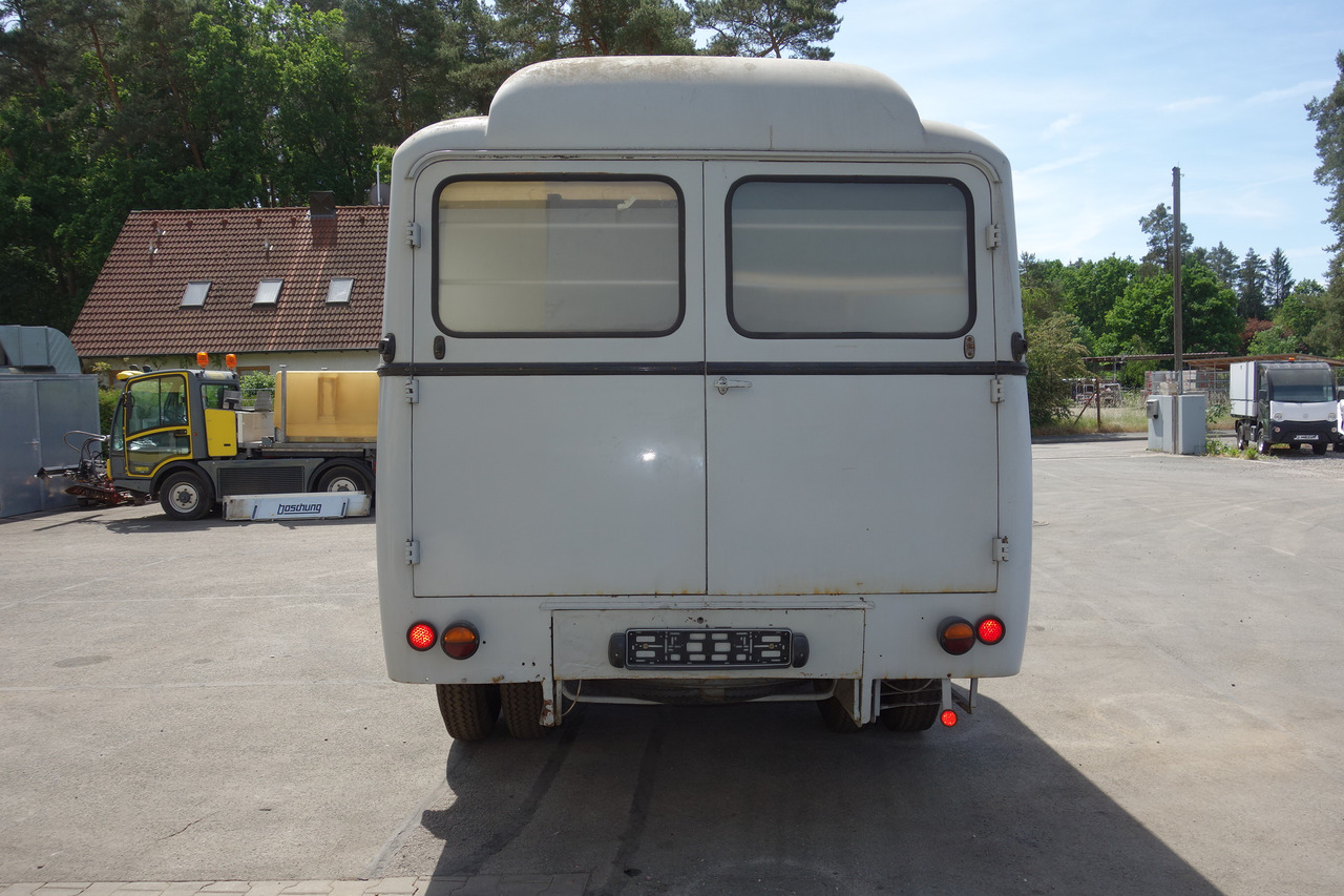 FORD Ford FK 3500 V8 mit H-Kennzeichen Oldtimer - Карета швидкої допомоги: фото 4 FORD Ford FK 3500 V8 mit H-Kennzeichen Oldtimer - Карета швидкої допомоги: фото 4