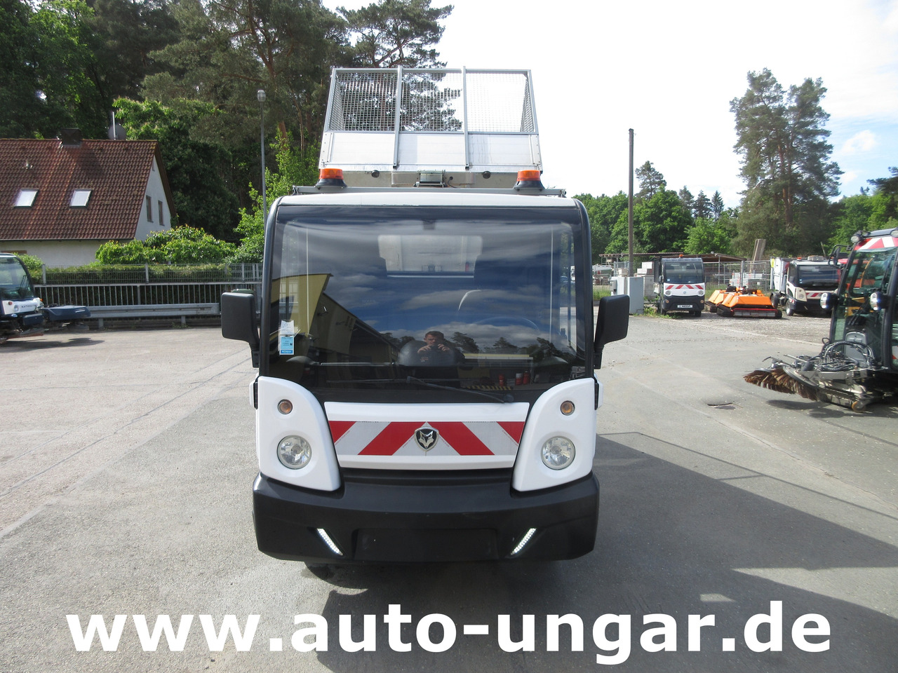 GOUPIL G5 Kipper lange Pritsche AHK Bordwanderhöhung Elektrofahrzeug - Компактний вантажний електромобіль: фото 2 GOUPIL G5 Kipper lange Pritsche AHK Bordwanderhöhung Elektrofahrzeug - Компактний вантажний електромобіль: фото 2