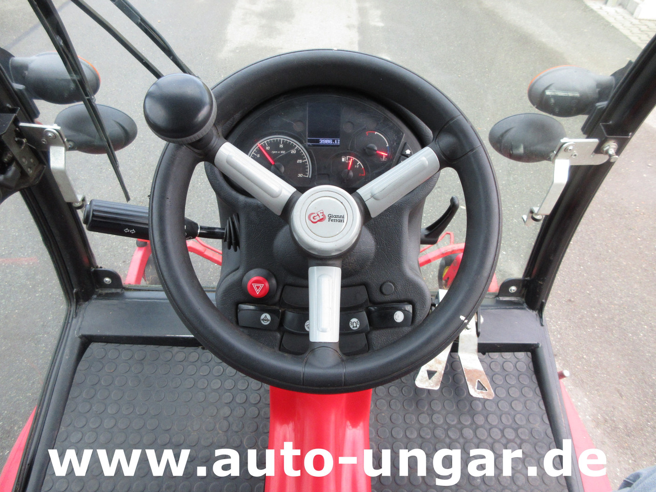 Комунальний трактор Gianni Ferrari Turbo 4 T Cruiser Großflächenmäher 4x4 mit Hochentleerung Bj. 2015: фото 9