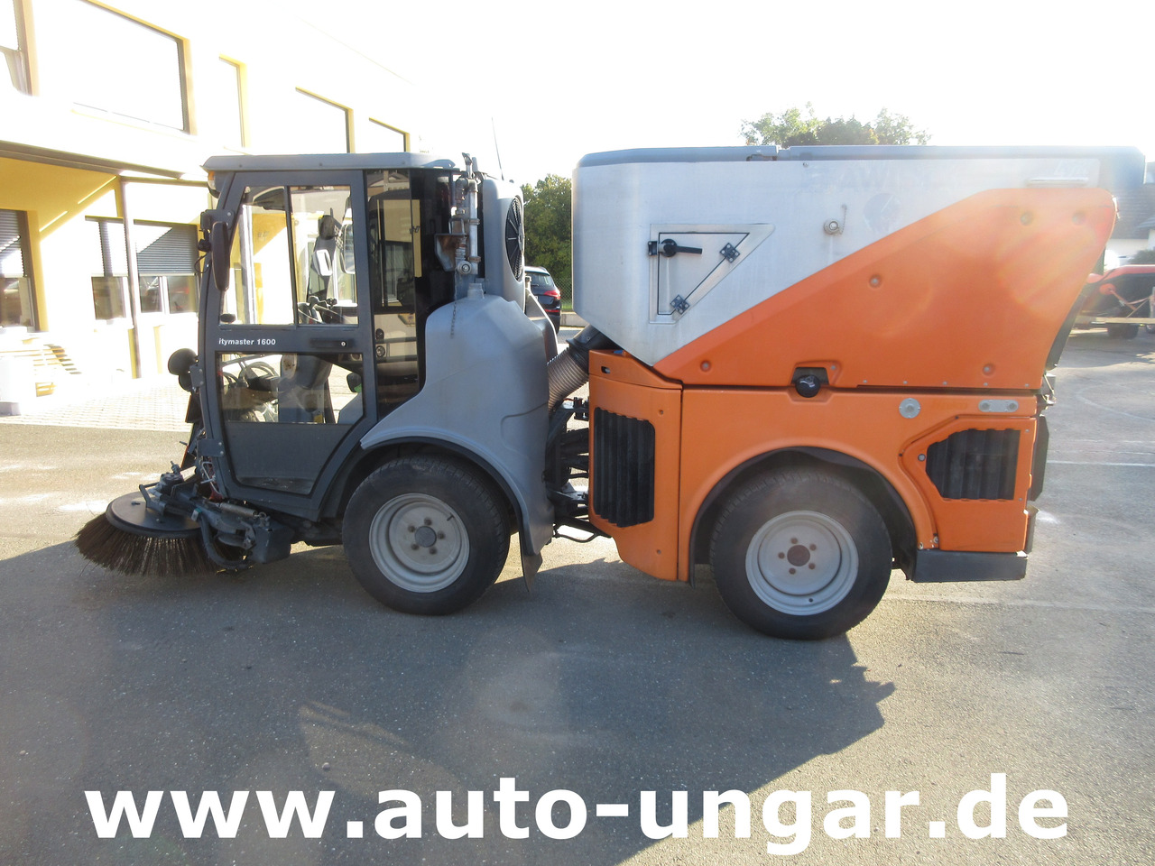 Hako CityMaster CM 1600 Kehrmaschine Knicklenkung Allrad Kommunalfahrzeug - Підмітально-прибиральна машина: фото 4 Hako CityMaster CM 1600 Kehrmaschine Knicklenkung Allrad Kommunalfahrzeug - Підмітально-прибиральна машина: фото 4