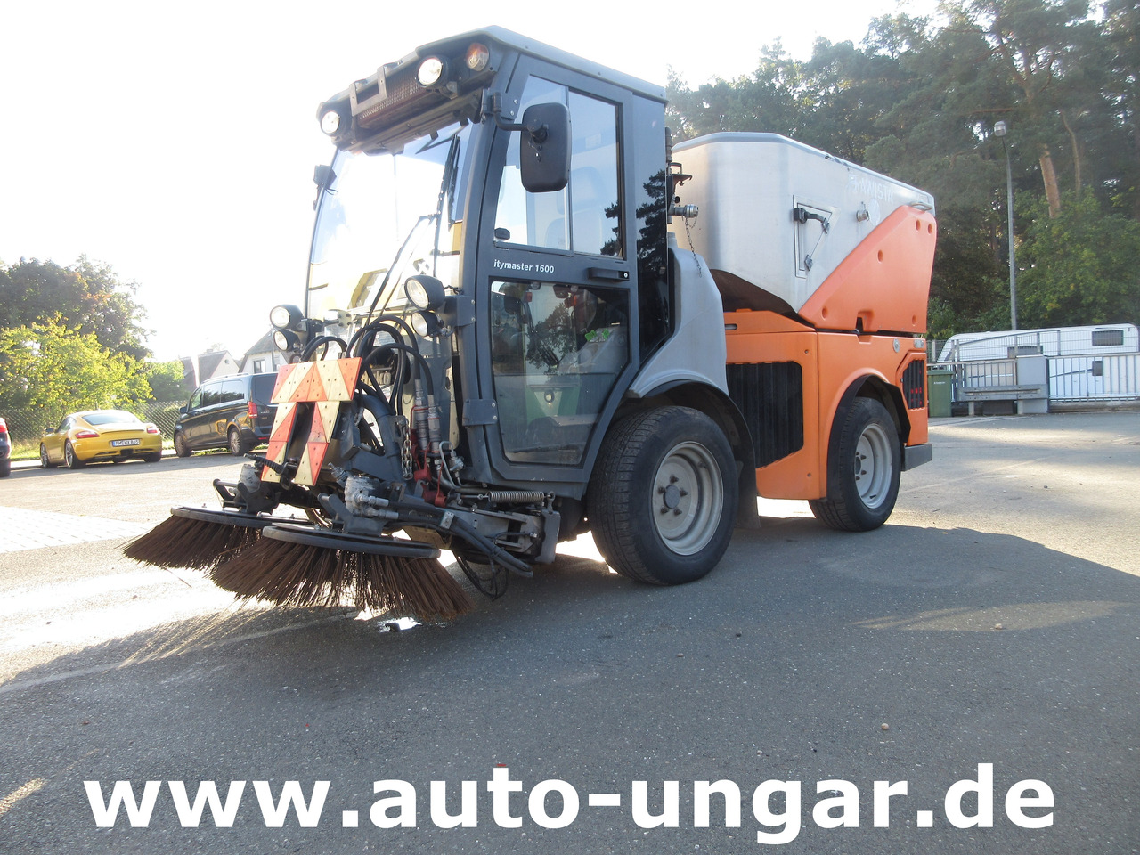 Hako CityMaster CM 1600 Kehrmaschine Knicklenkung Allrad Kommunalfahrzeug - Підмітально-прибиральна машина: фото 3 Hako CityMaster CM 1600 Kehrmaschine Knicklenkung Allrad Kommunalfahrzeug - Підмітально-прибиральна машина: фото 3