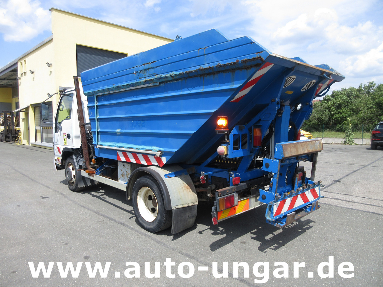 ISUZU NQR Smoother Q75 Y07 Müllwagen 8m³ TECNO 7.500kg Kipper Presse Lifter - Сміттєвози: фото 4 ISUZU NQR Smoother Q75 Y07 Müllwagen 8m³ TECNO 7.500kg Kipper Presse Lifter - Сміттєвози: фото 4