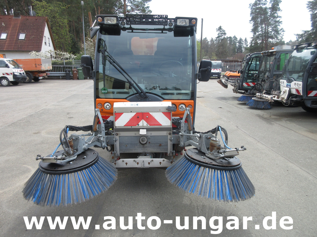 Multicar Tremo X56 4x4 Euro 5 Bj. 2015 Trilety TXK Kehr-Aufbau Motorschaden - Комунальна/ Спеціальна техніка: фото 2 Multicar Tremo X56 4x4 Euro 5 Bj. 2015 Trilety TXK Kehr-Aufbau Motorschaden - Комунальна/ Спеціальна техніка: фото 2