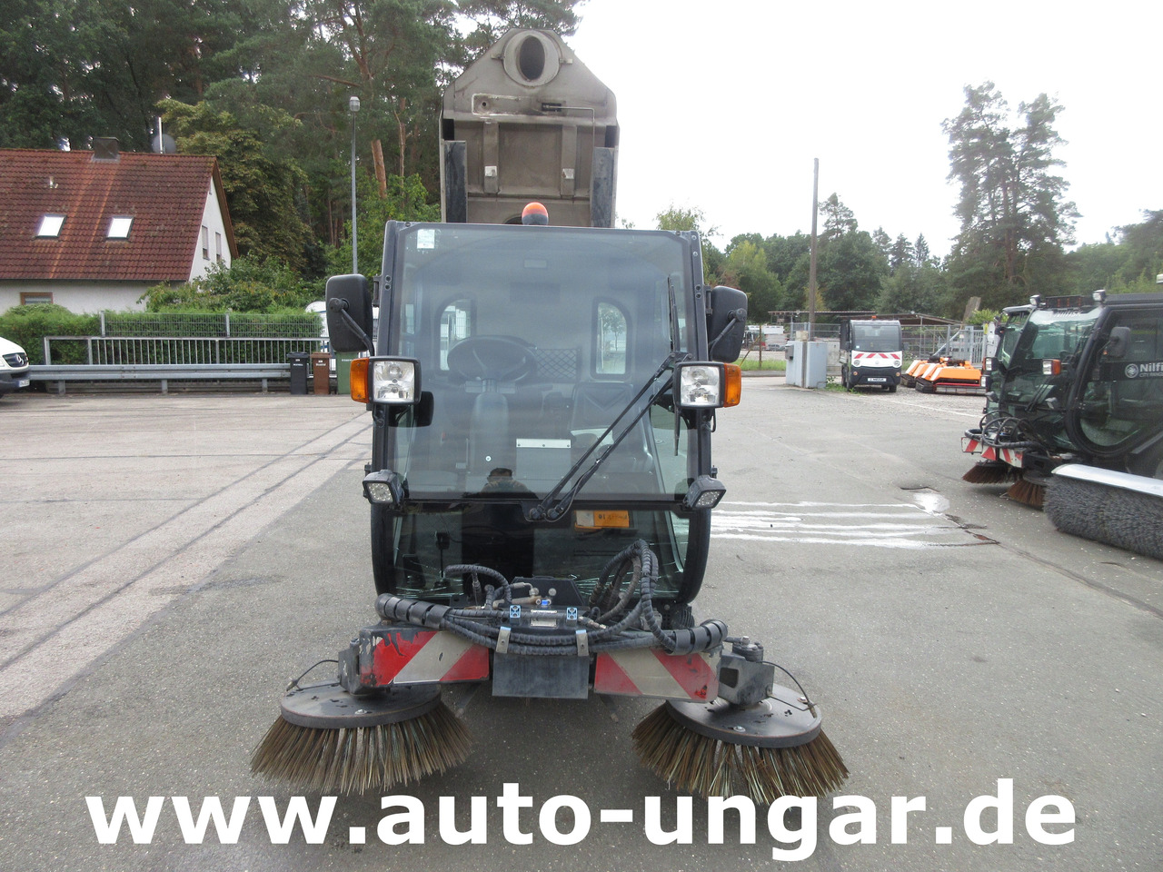 Nilfisk CR3500 CityRanger Schmidt Flexigo Multigo 4x4 Kehrmaschine Geräteträger - Підмітально-прибиральна машина: фото 2 Nilfisk CR3500 CityRanger Schmidt Flexigo Multigo 4x4 Kehrmaschine Geräteträger - Підмітально-прибиральна машина: фото 2