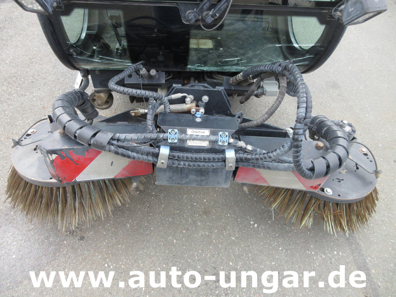 Nilfisk CR3500 CityRanger Schmidt Flexigo Multigo 4x4 Kehrmaschine Geräteträger - Підмітально-прибиральна машина: фото 3 Nilfisk CR3500 CityRanger Schmidt Flexigo Multigo 4x4 Kehrmaschine Geräteträger - Підмітально-прибиральна машина: фото 3