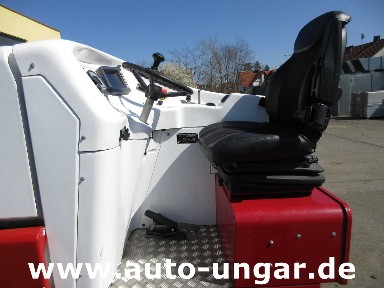 Компактний вантажний електромобіль OKAY 3500 Elektra 80V IceResurfacer Elektro Eisbearbeitungsmaschine Zamboni: фото 13
