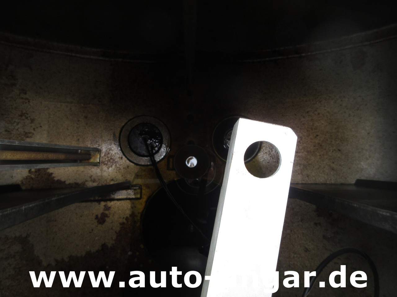 Вантажівка цистерна Для транспортування палива Renault B110 Titan Aviation AVGas Refueller Jet Tanker 2000l Aviteilleur GSE: фото 28